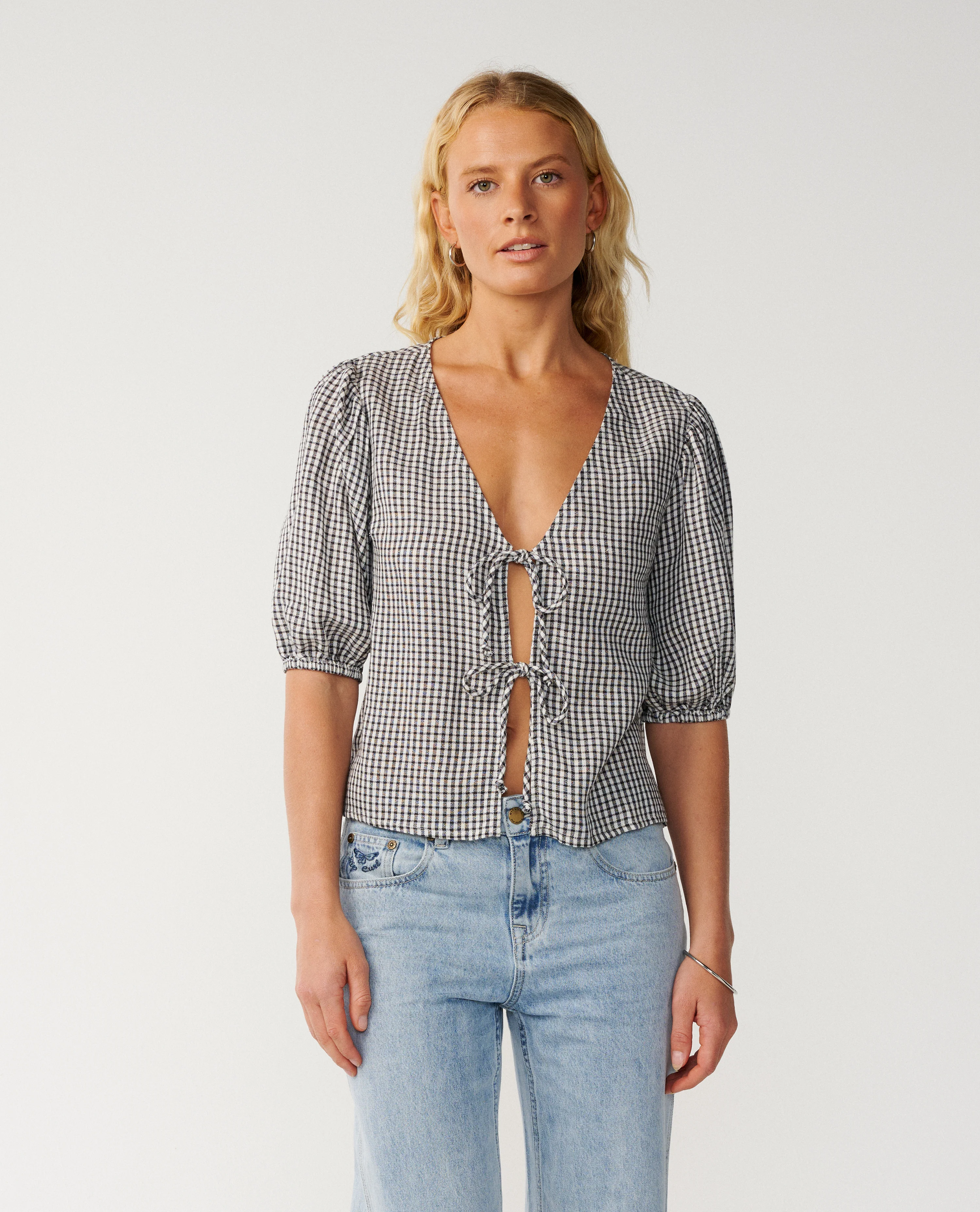 Women's Shirts and Tops